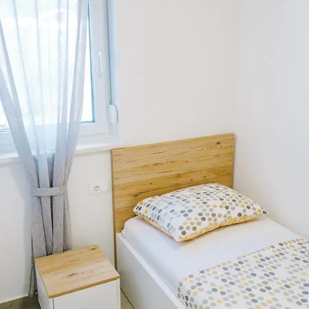 Apartman Castellano Kastela